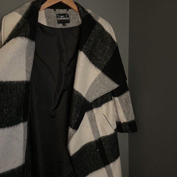 Black and White Check Wool Blend Topcoat from Express - Picture 6 of 10